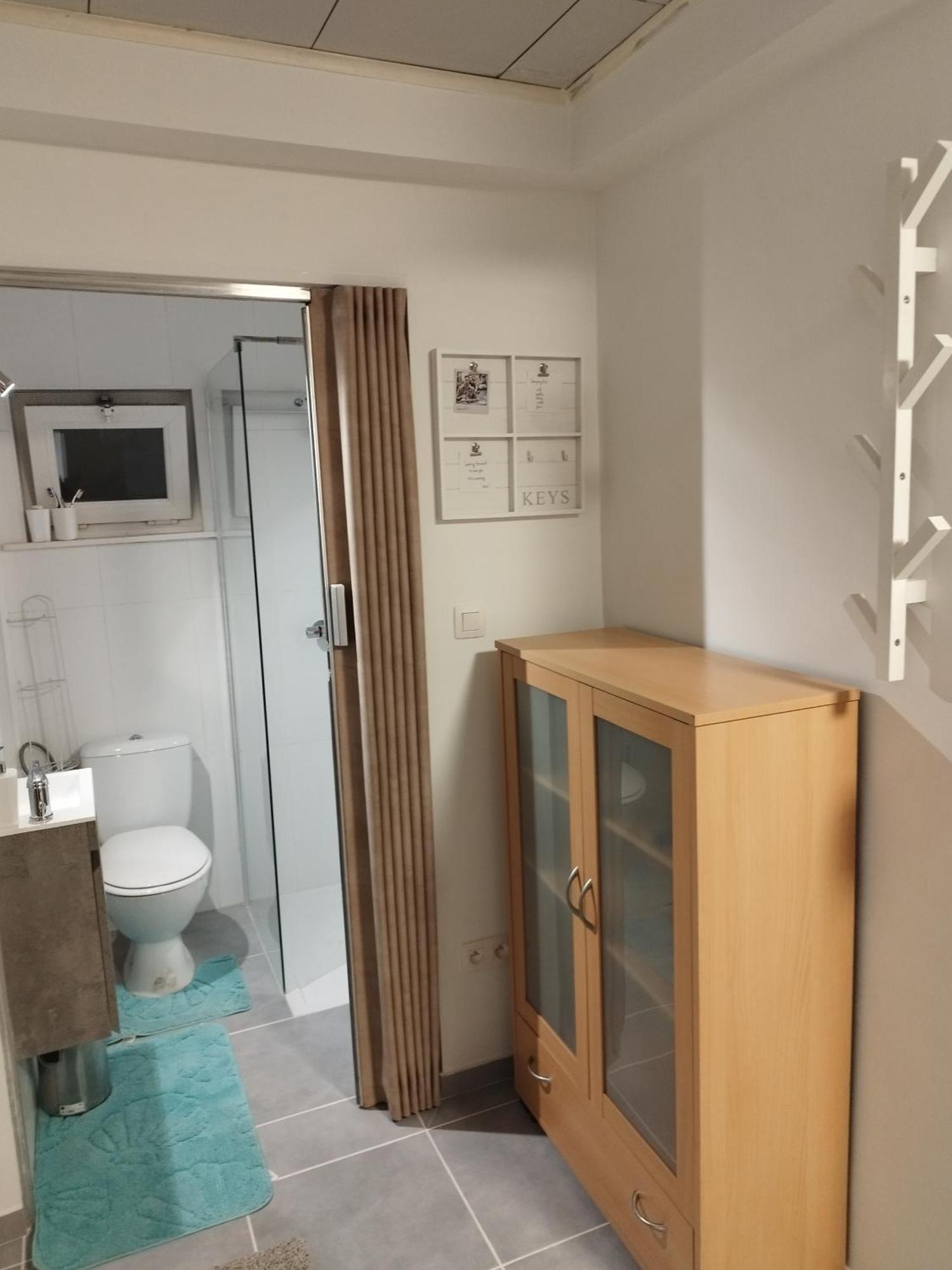ברינגן Modern Lux Studio מראה חיצוני תמונה